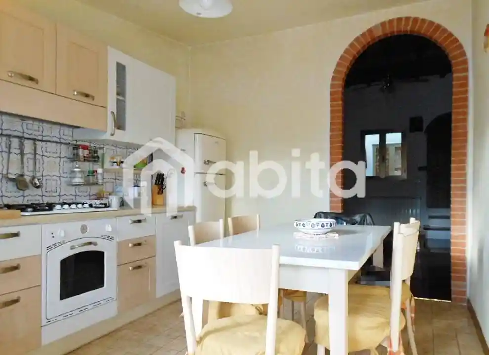 Appartamento in vendita a Montevarchi