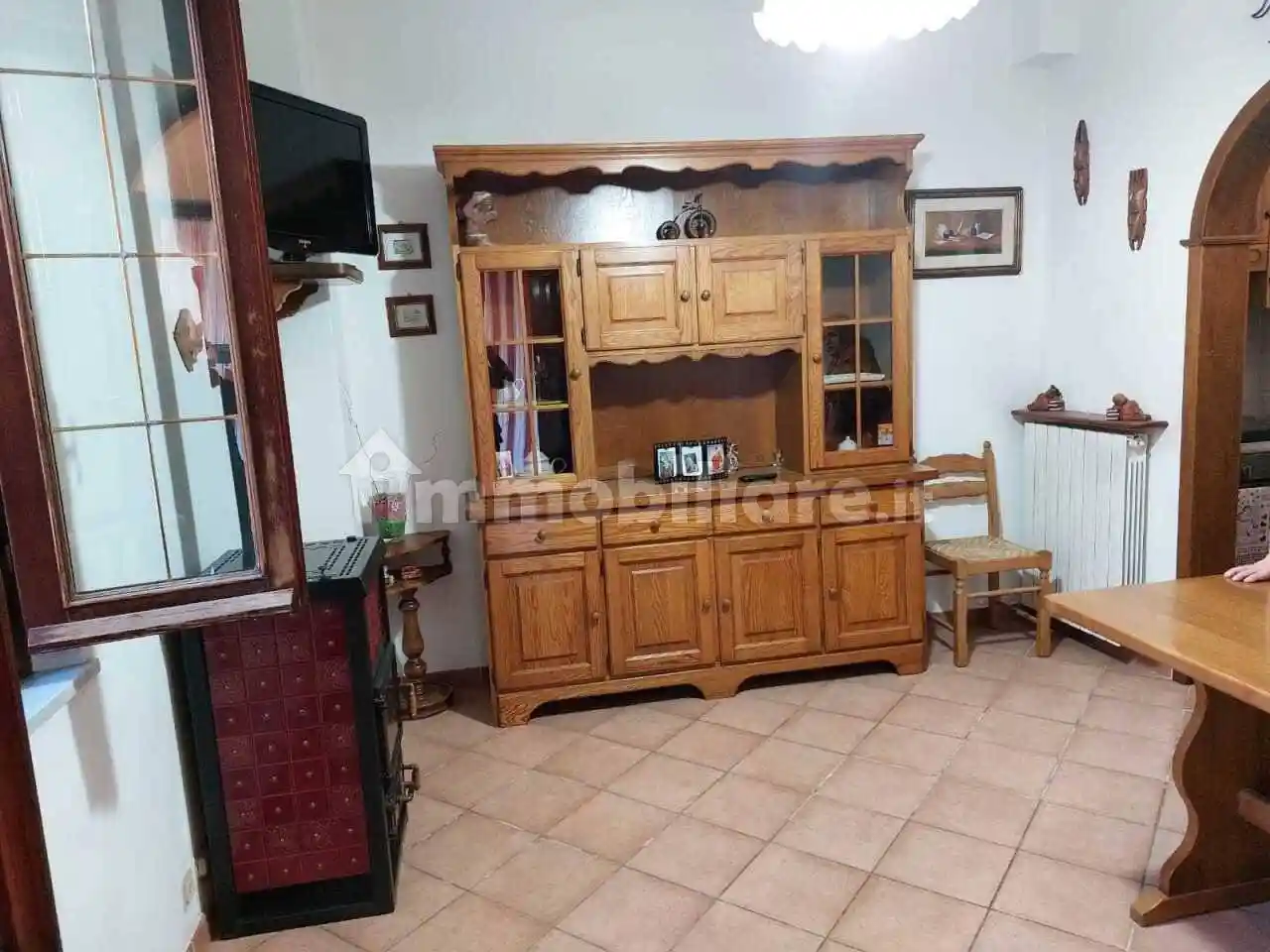 Casa indipendente in vendita a Castelnuovo Magra