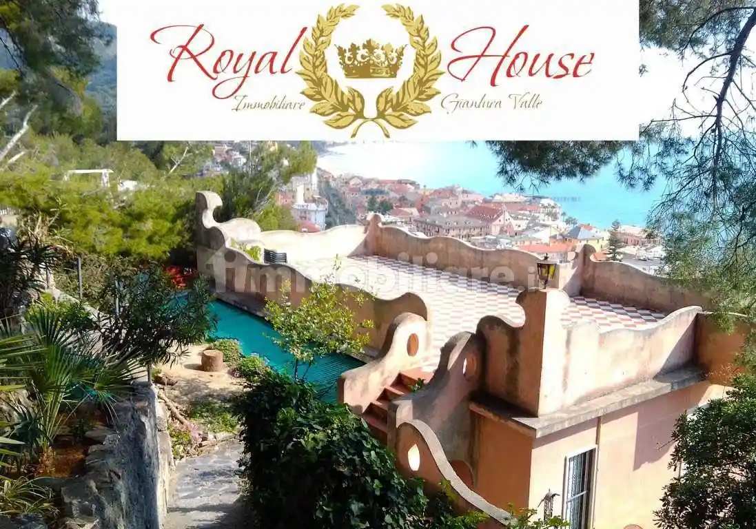 Villa in vendita a Laigueglia