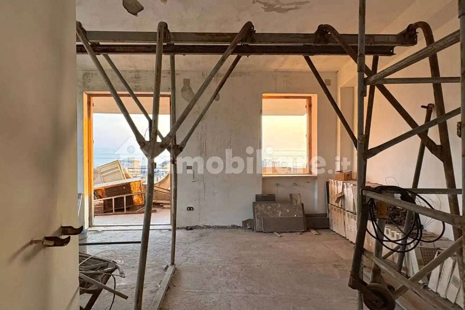 Appartamento in vendita a Paola