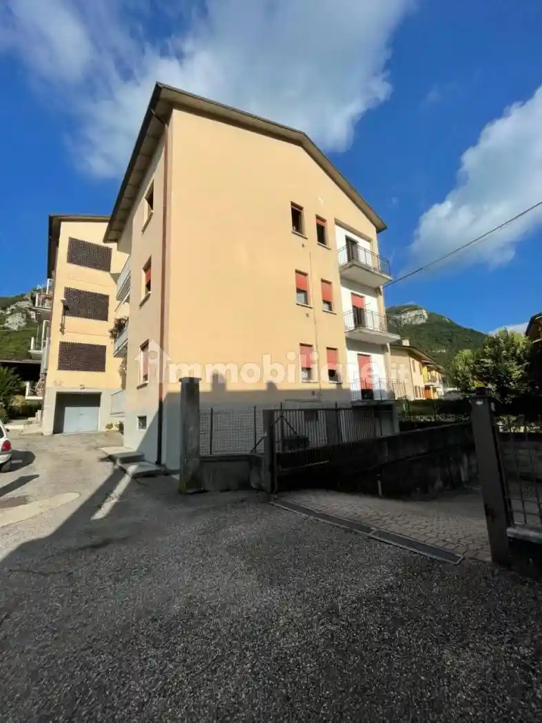 Appartamento in vendita a Grezzana