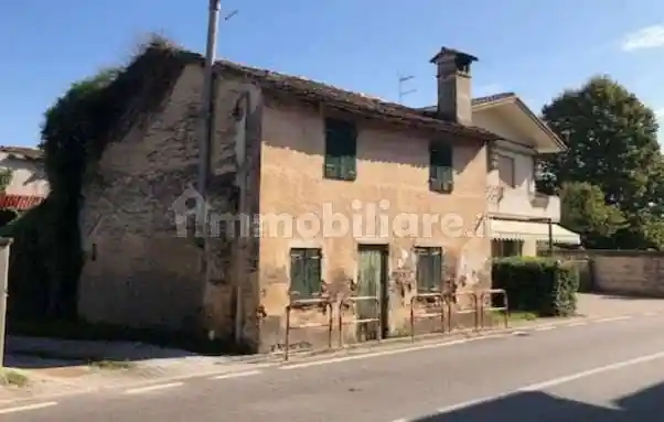 Rustico - Casale in vendita a Povegliano