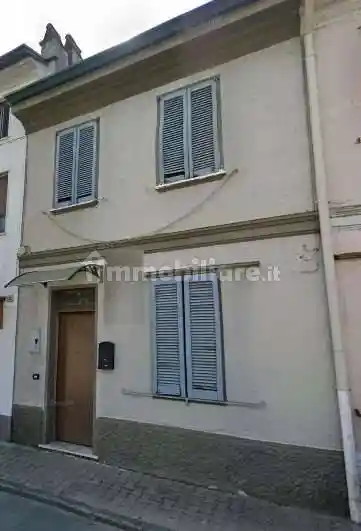 Casa indipendente in vendita a Zerbo