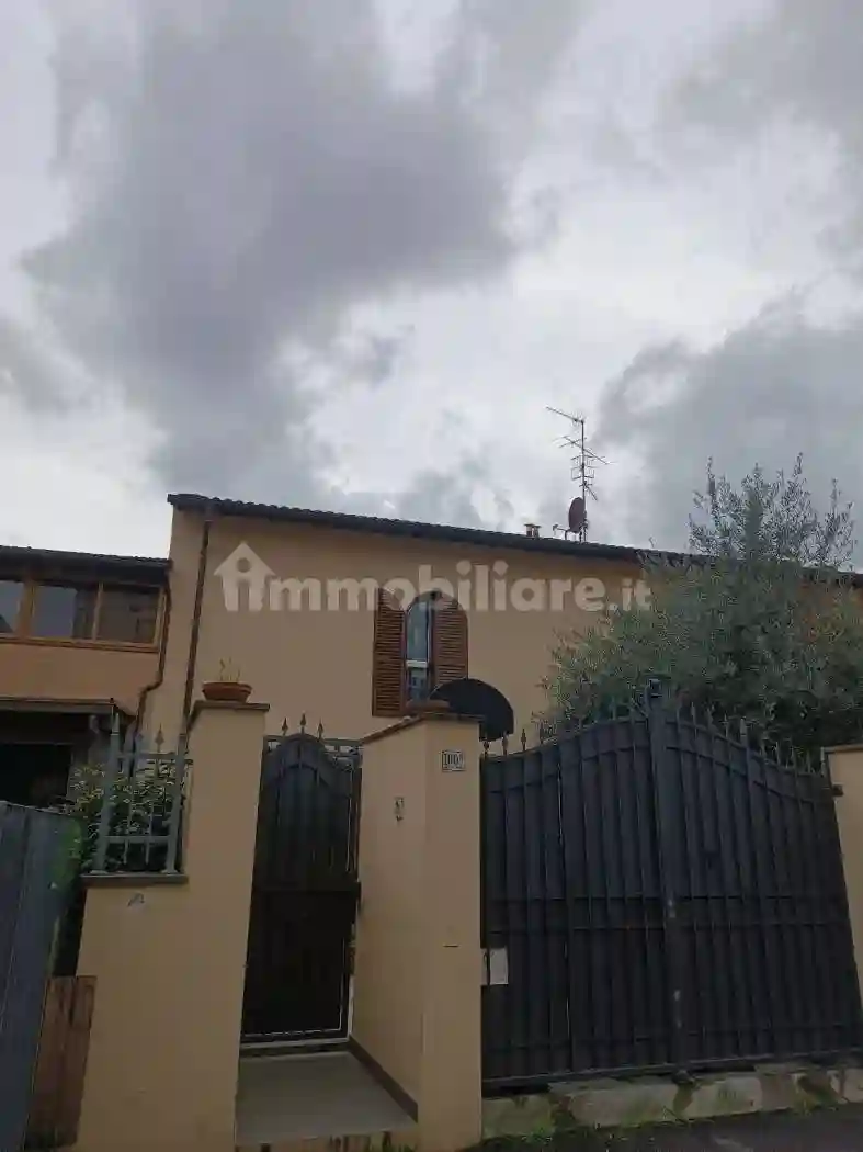 Villetta a schiera - foto 2