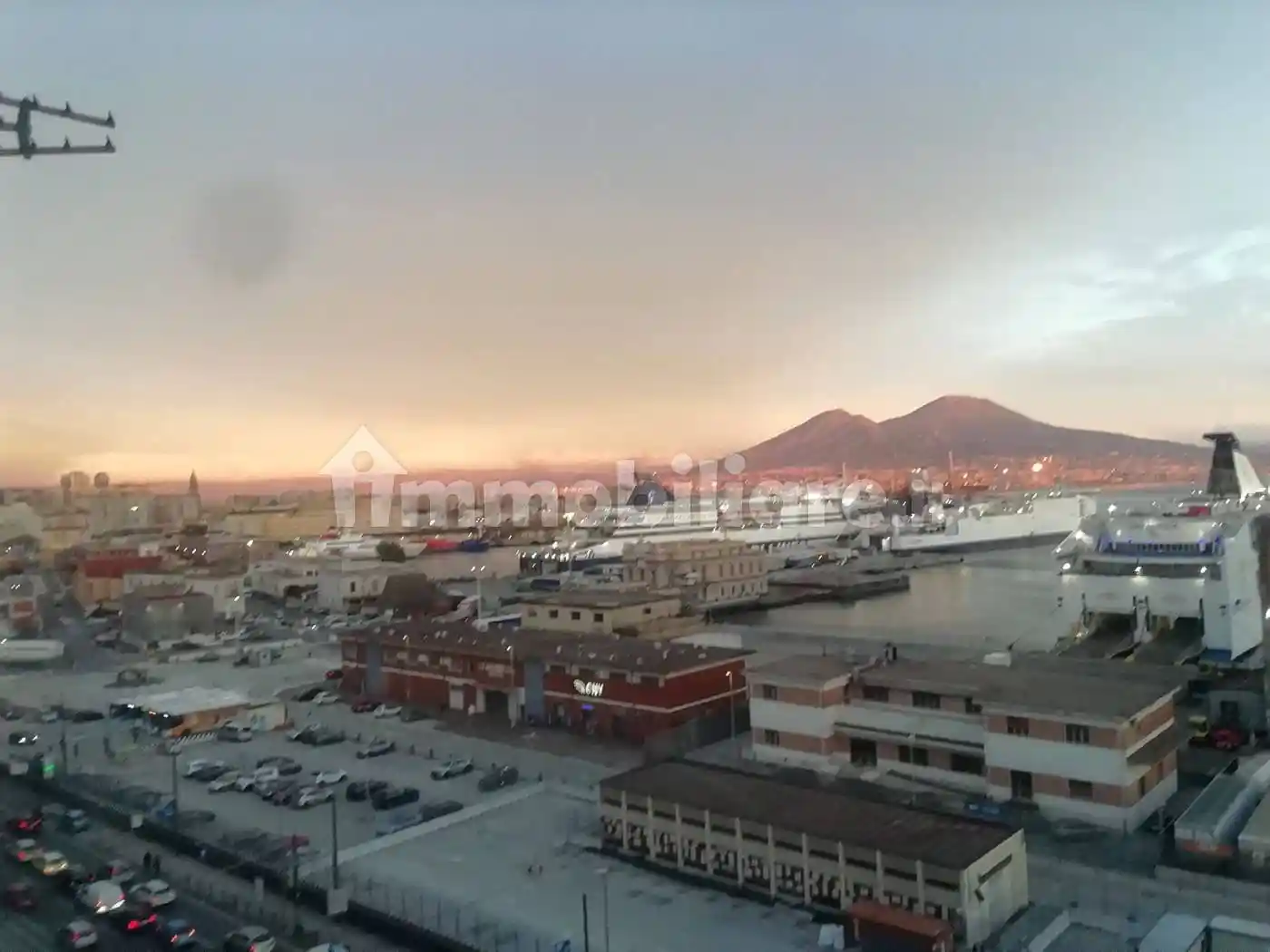 Appartamento in affitto a Napoli