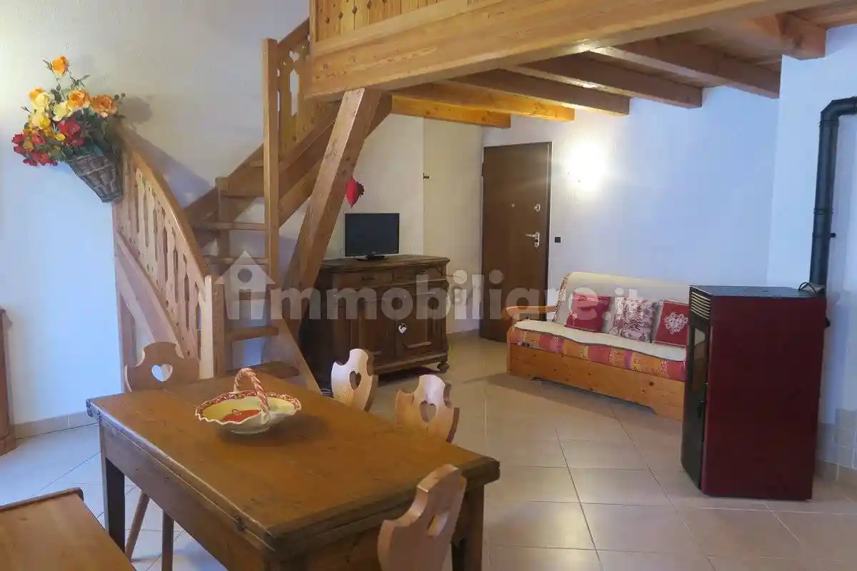 Appartamento in affitto a Courmayeur