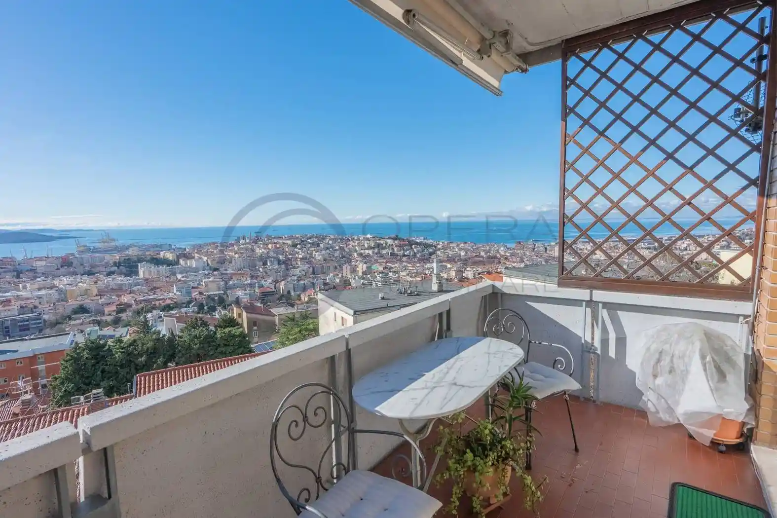 Appartamento in vendita a Trieste