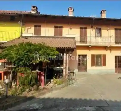 Casa indipendente in vendita a Verrua Savoia
