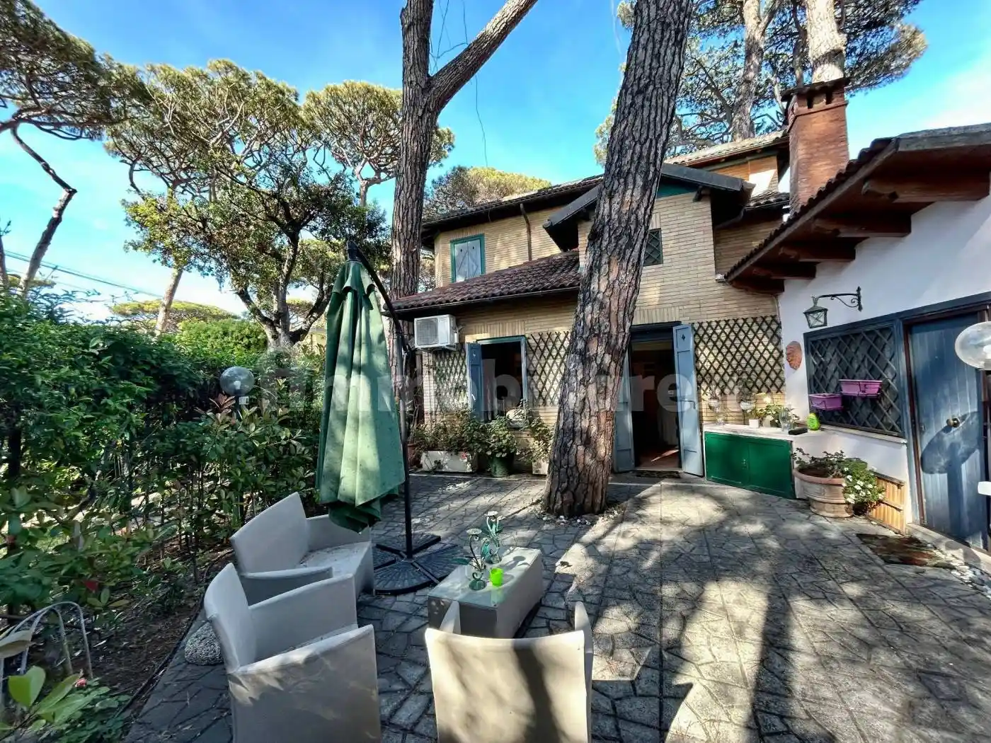 Villa in affitto a Fiumicino