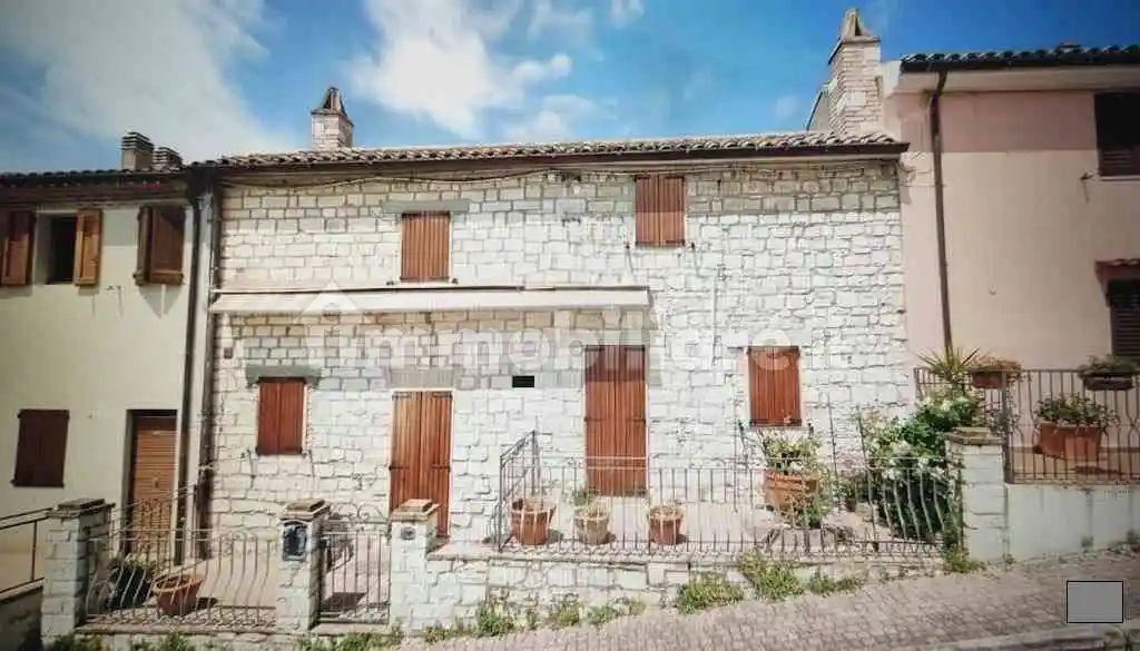 Casa indipendente in vendita a Sirolo