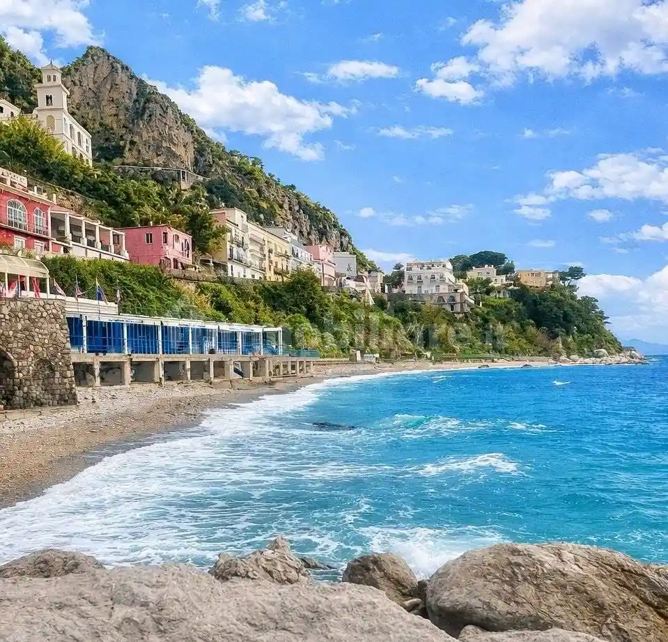 Appartamento in affitto a Capri