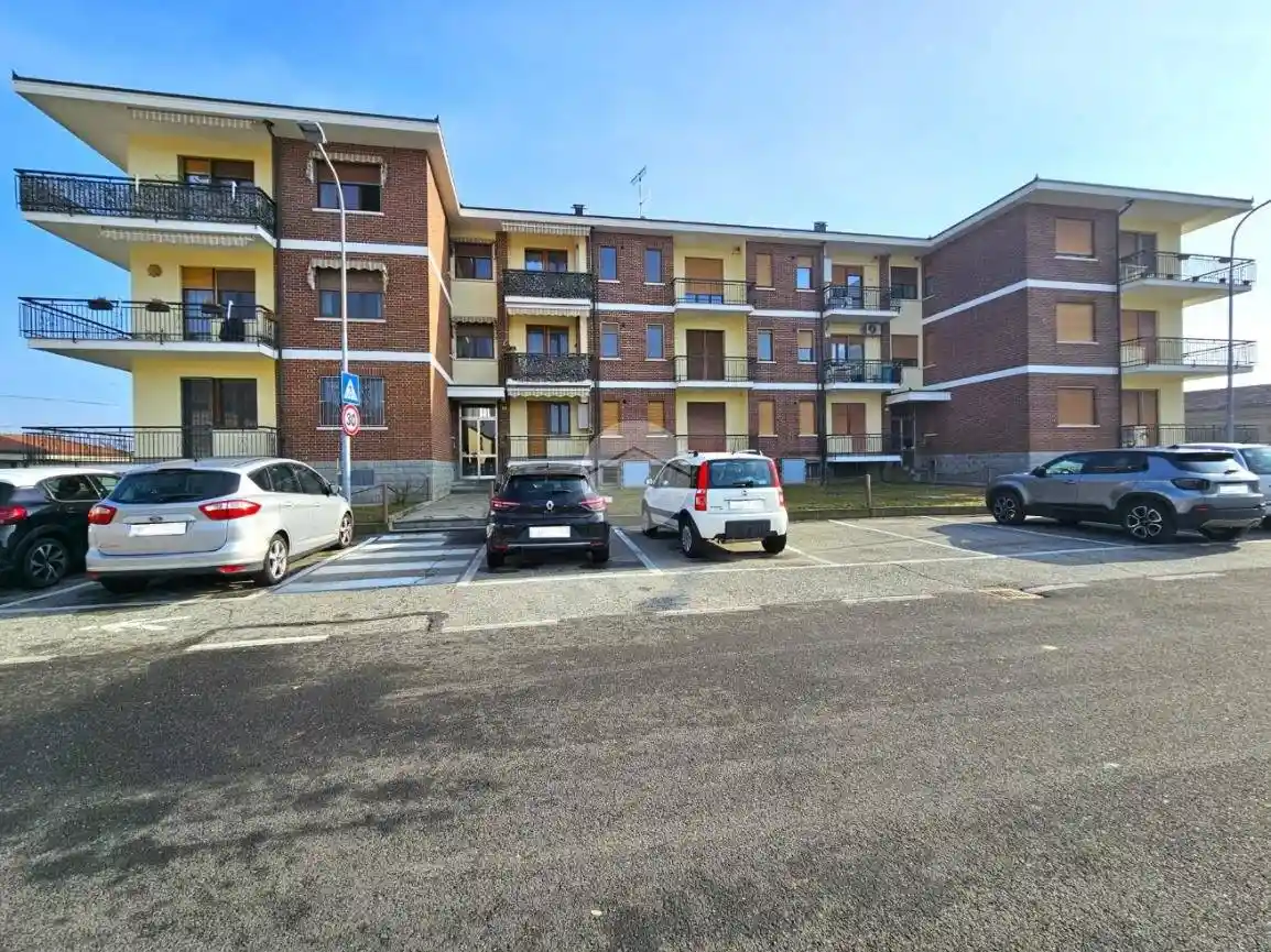 Appartamento in vendita a Rondissone