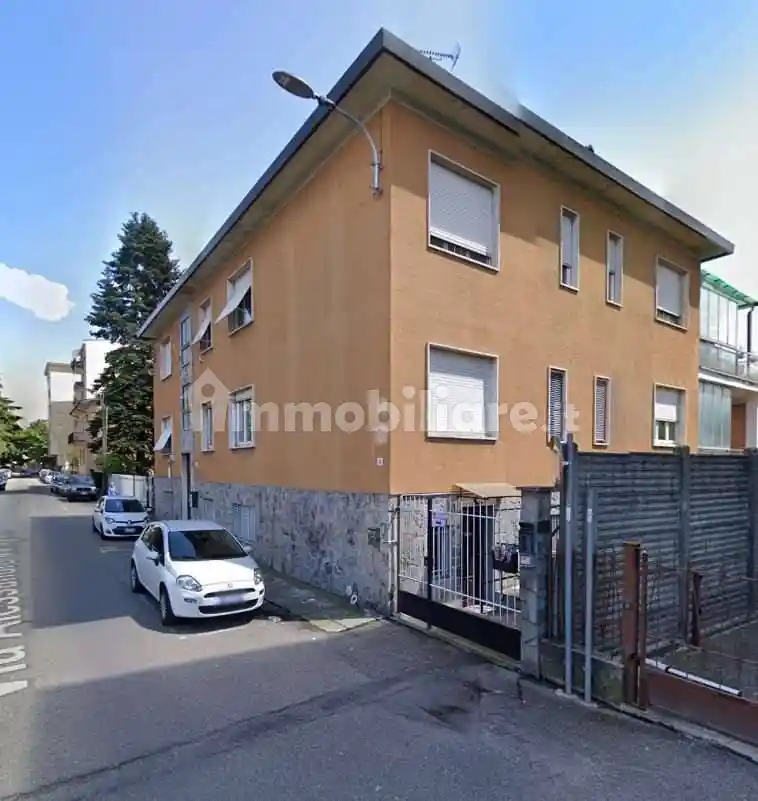 Appartamento in vendita a Voghera