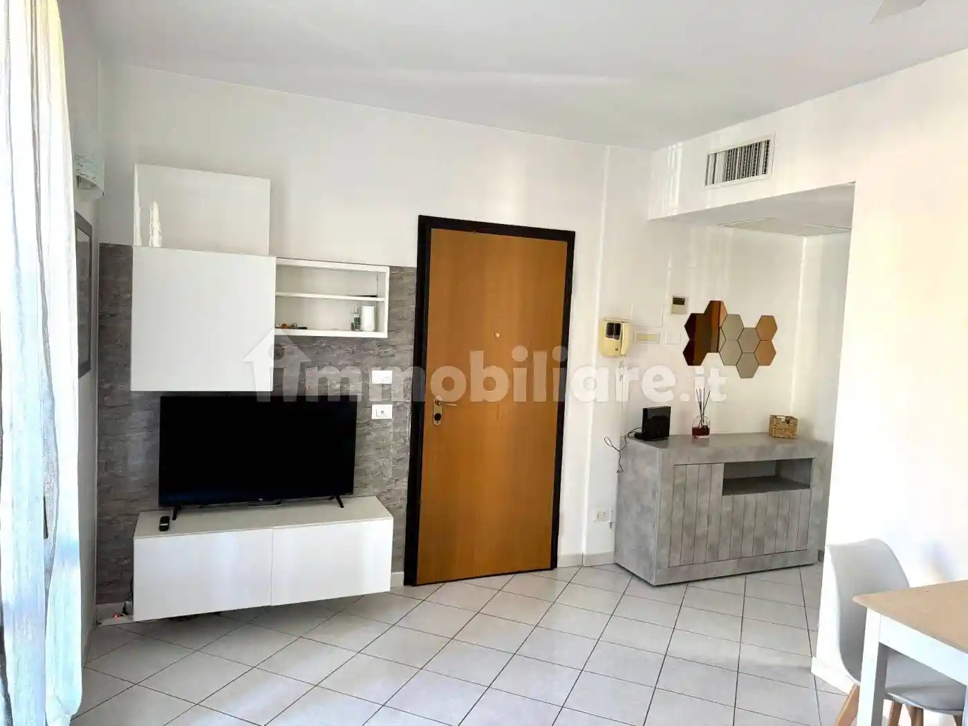 Appartamento in affitto a Carpiano