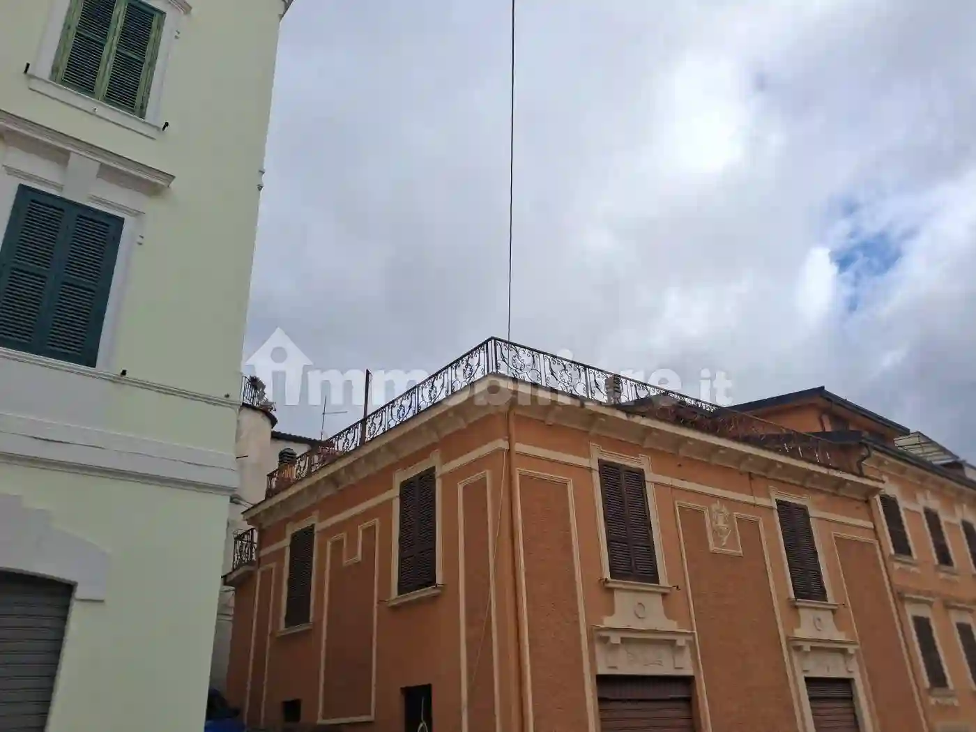 Palazzo - Edificio - foto 2