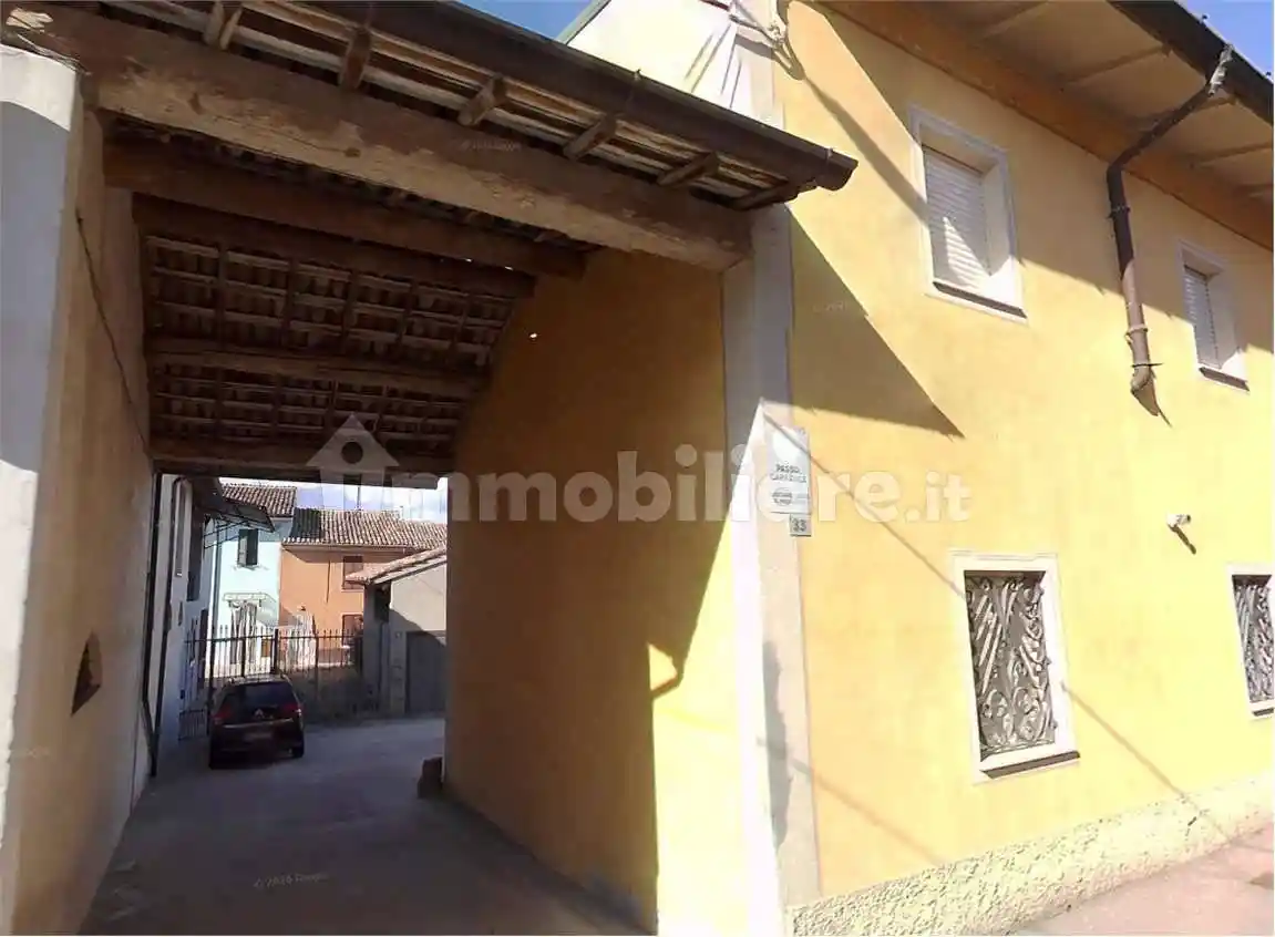 Villa in vendita a Piadena Drizzona