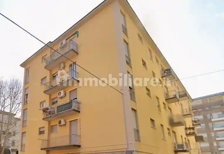 Appartamento in affitto a Bologna