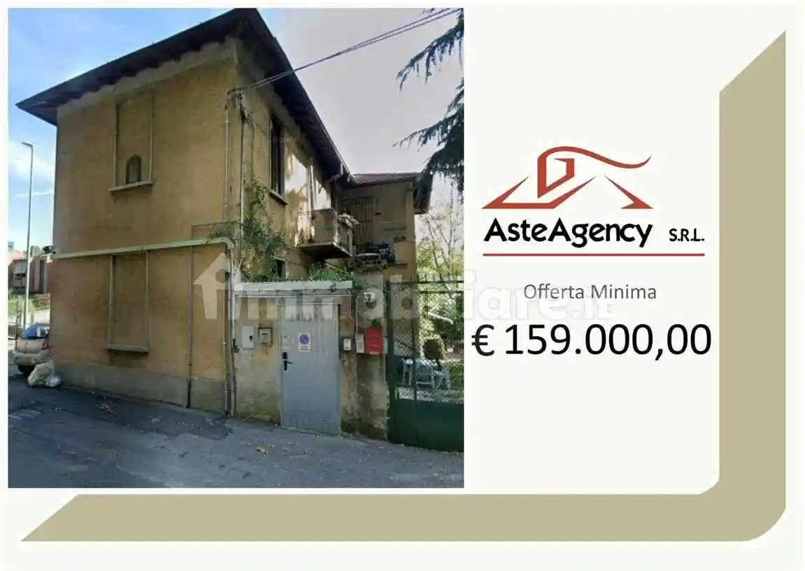 Casa indipendente in vendita a Biassono