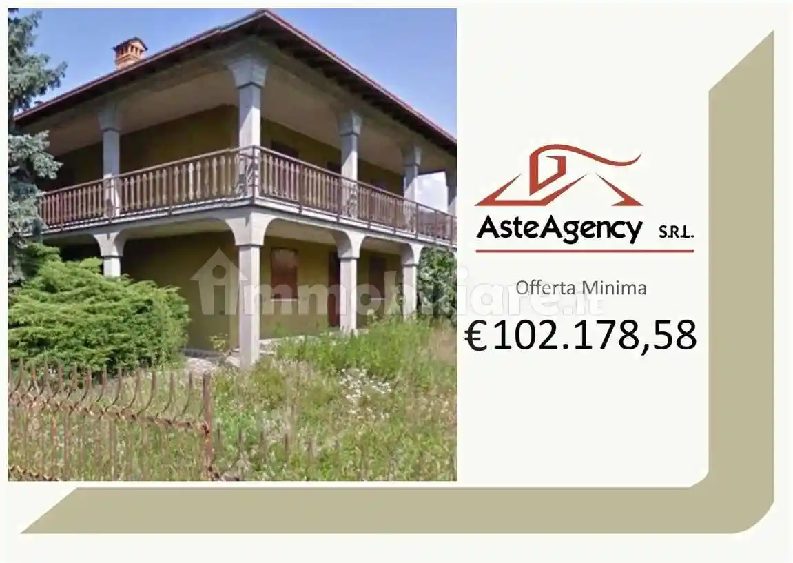 Appartamento in vendita a Endine Gaiano