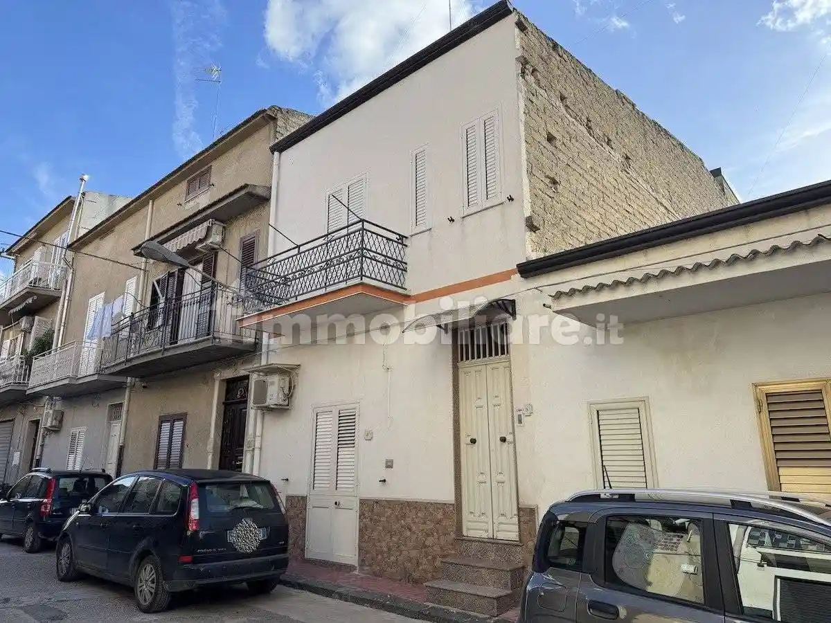 Appartamento in vendita a Ravanusa