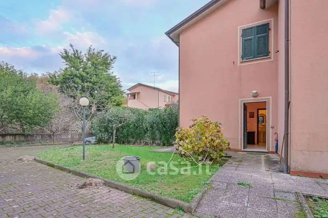 Villa in vendita a Sarzana