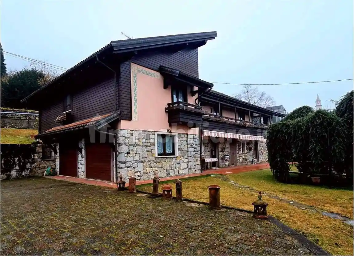 Villa in vendita a Gravellona Toce