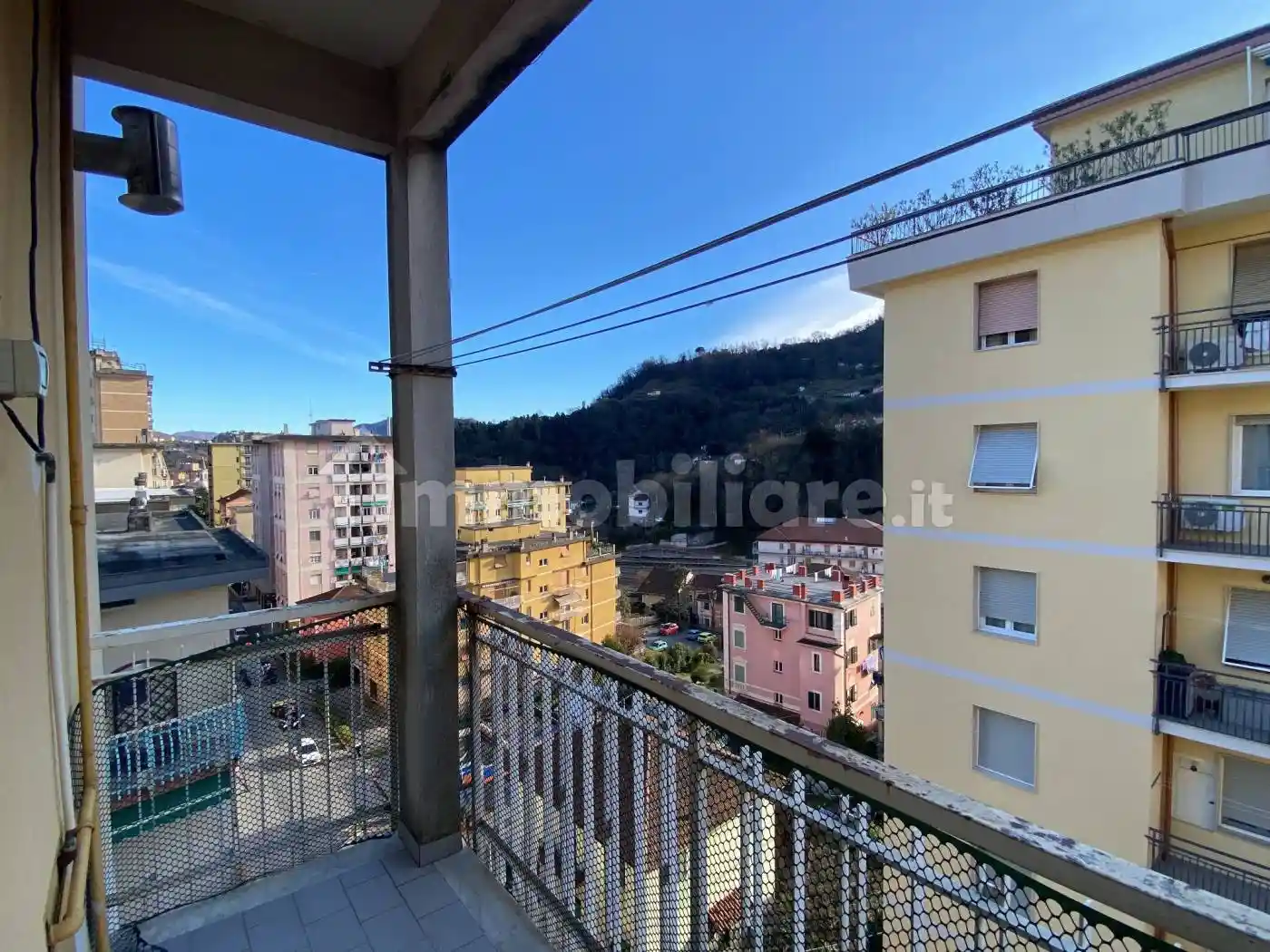 Appartamento in vendita a Campomorone