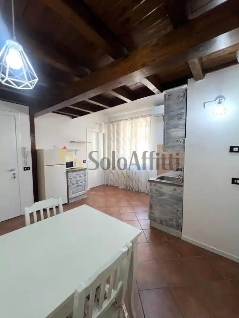 Appartamento in affitto a Rho