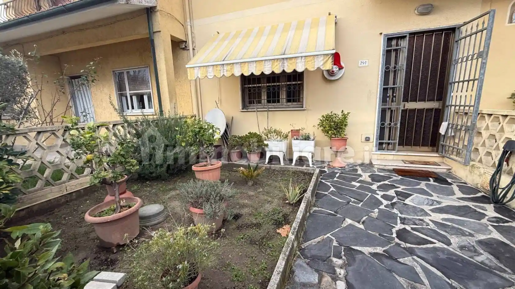 Appartamento in vendita a Viareggio