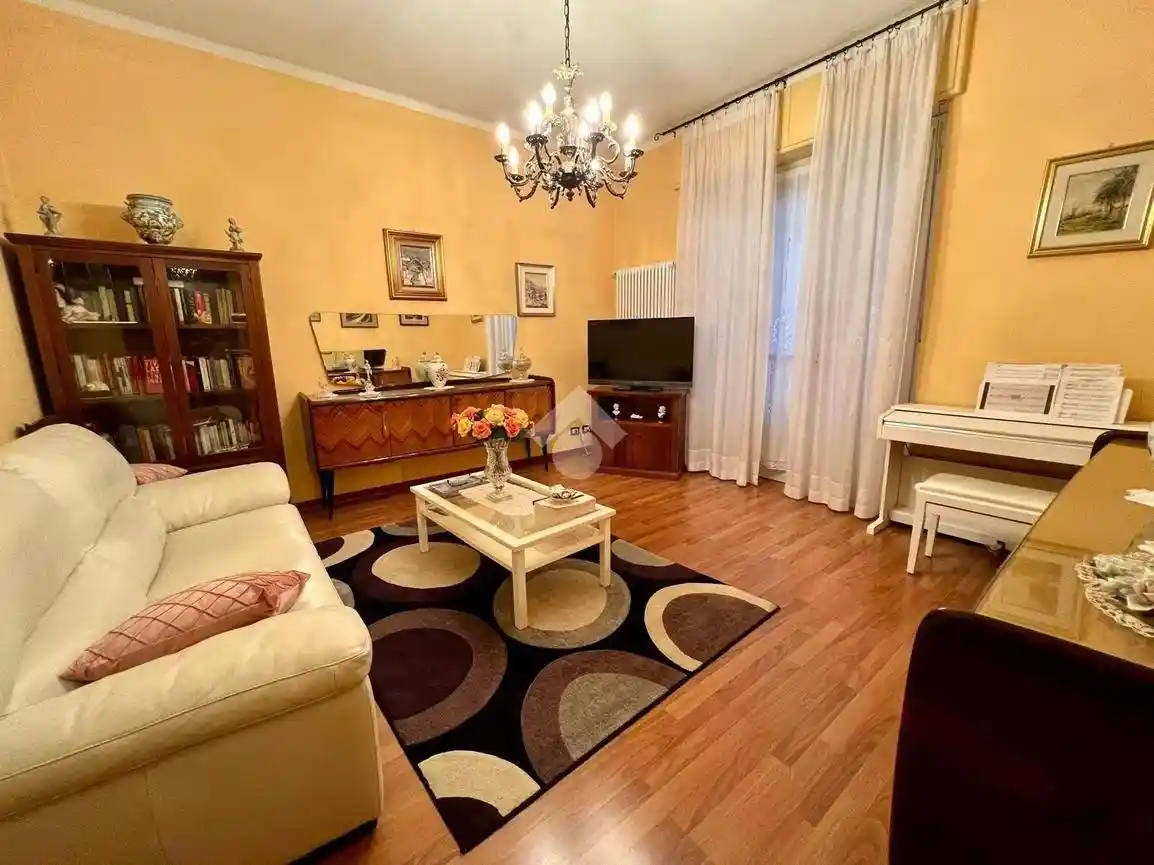 Appartamento in vendita a Alba