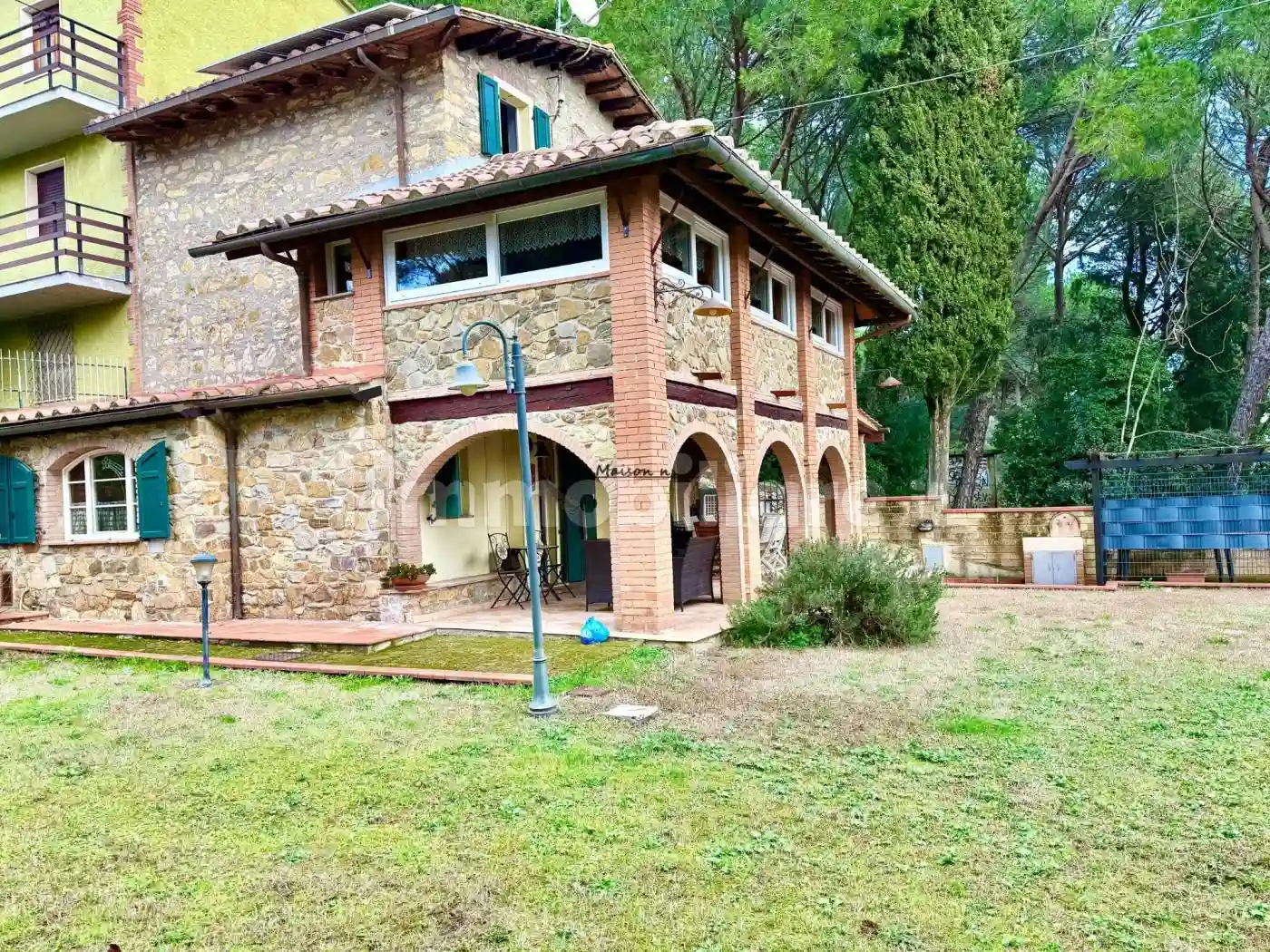 Villa - foto 2