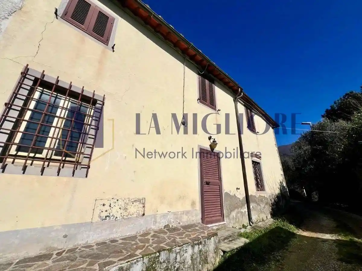 Casa indipendente in vendita a Montale