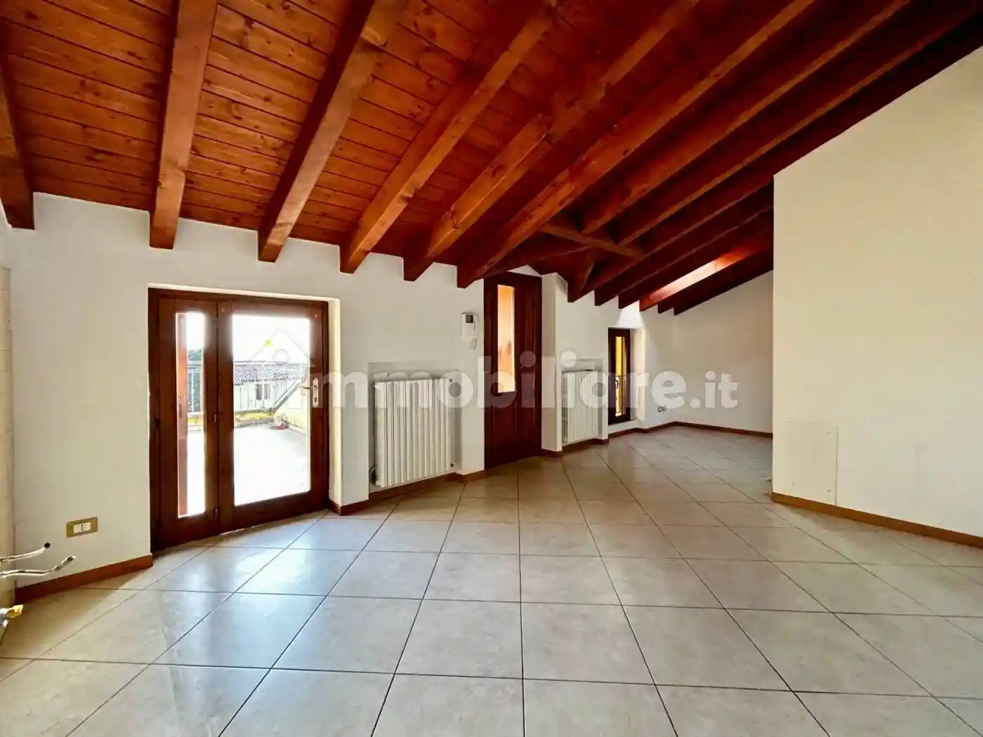 Appartamento in vendita a Brandico