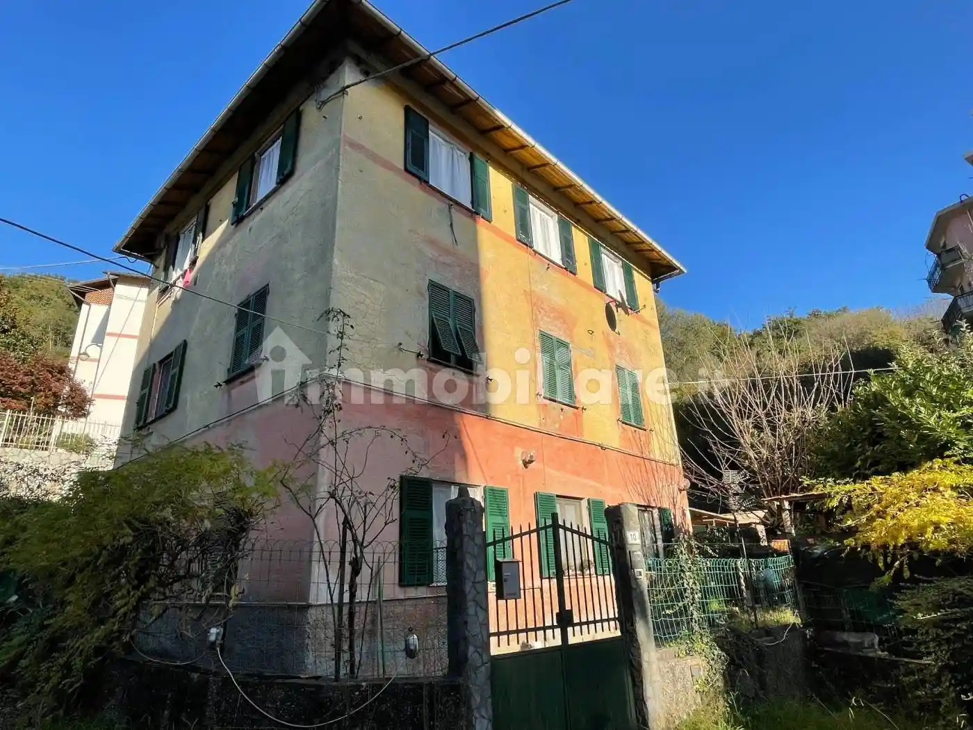 Appartamento in vendita a Campomorone