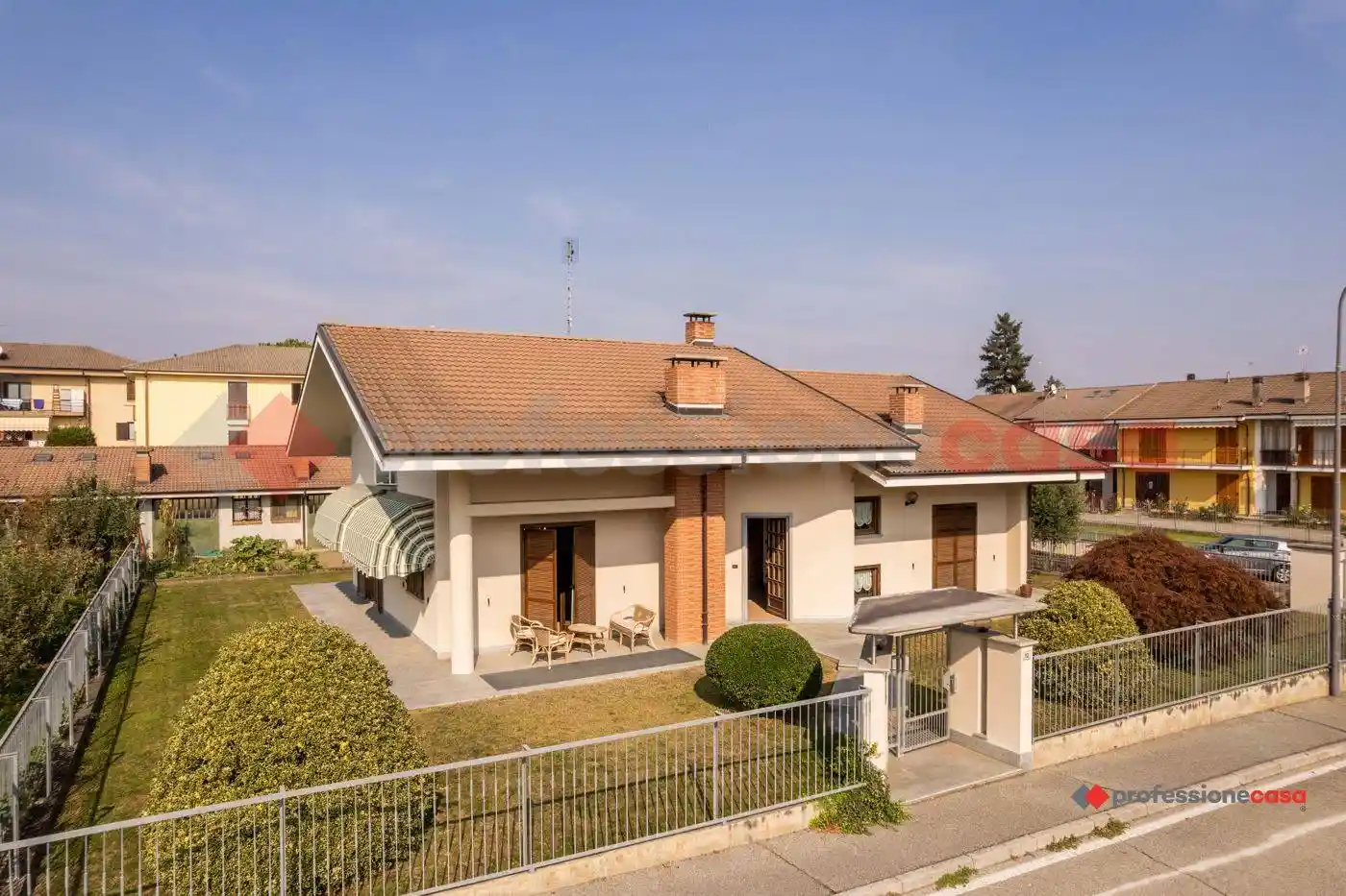 Villa in vendita a Cavour