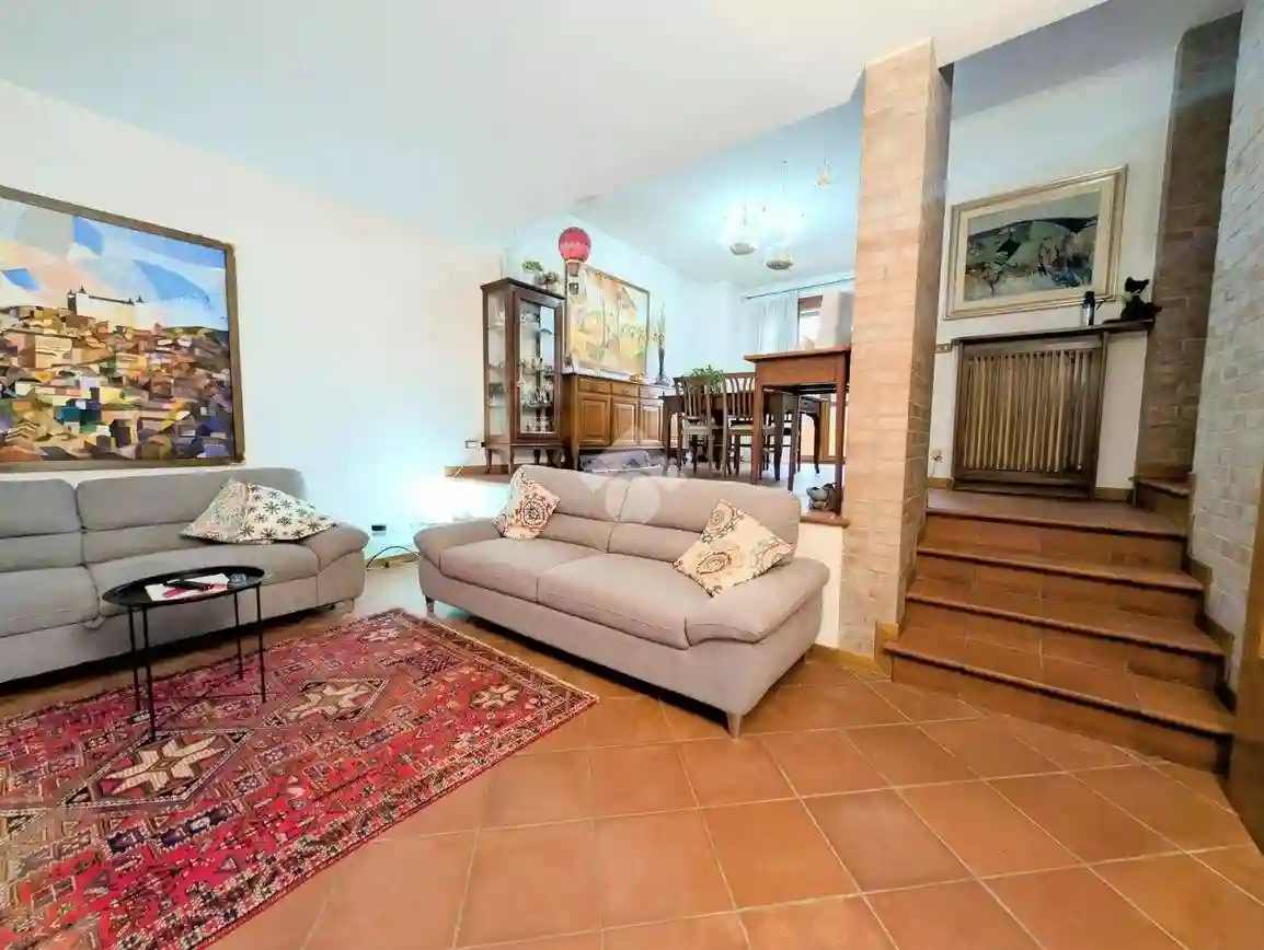 Villetta a schiera - foto 2