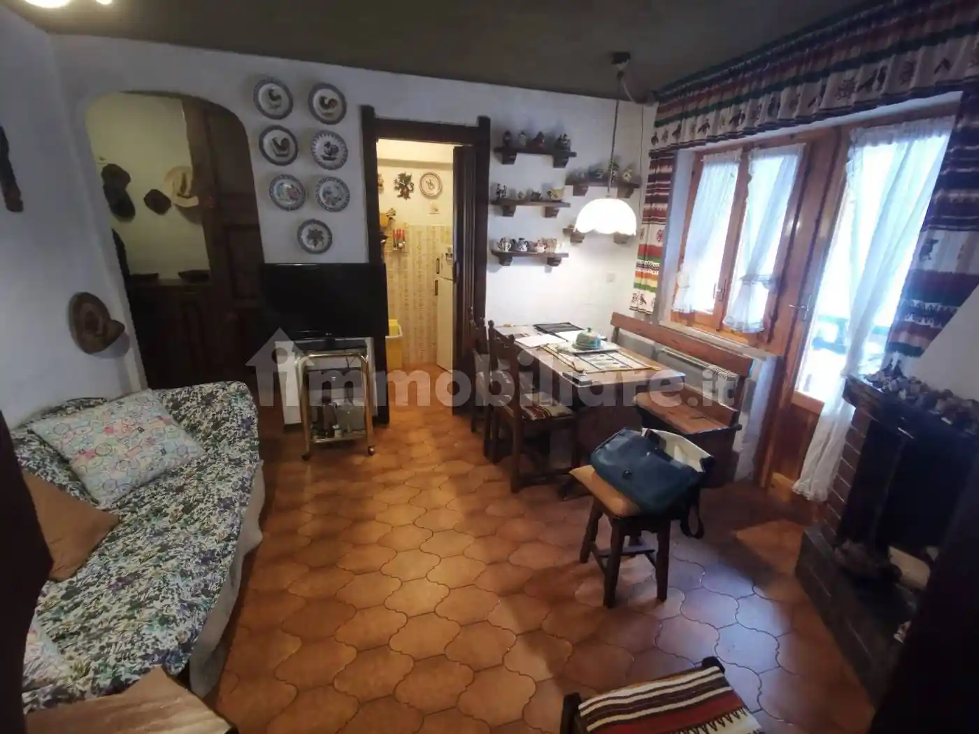 Appartamento in vendita a Viola