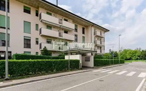 Appartamento in vendita a Vimercate