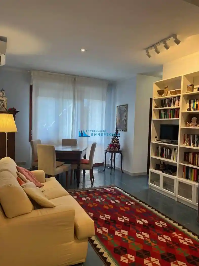 Appartamento in vendita a Massa