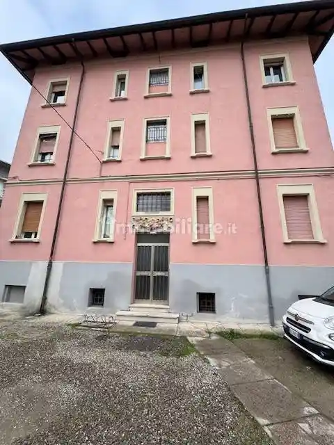 Appartamento in vendita a Modena