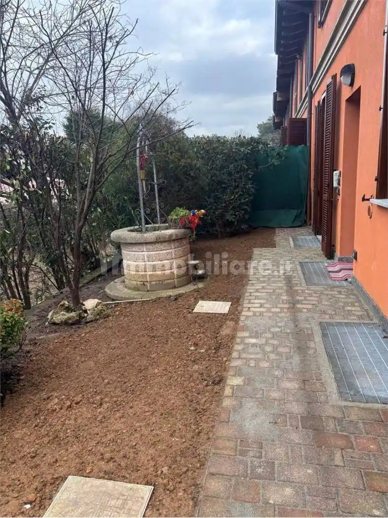 Villetta a schiera in vendita a Guanzate