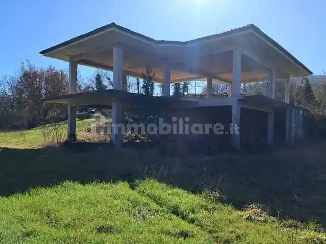 Rustico - Casale in vendita a Alatri