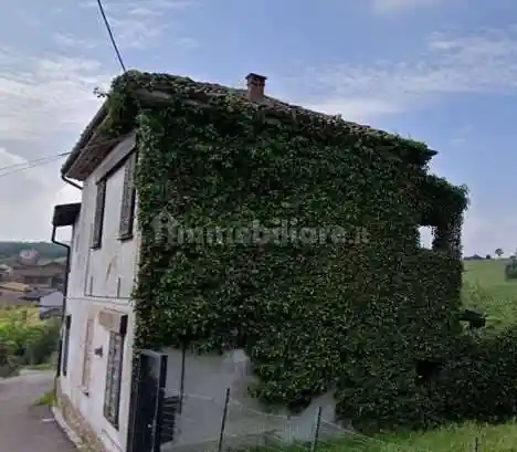 Casa indipendente in vendita a Corvino San Quirico