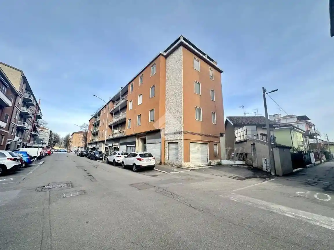 Appartamento in vendita a Pavia