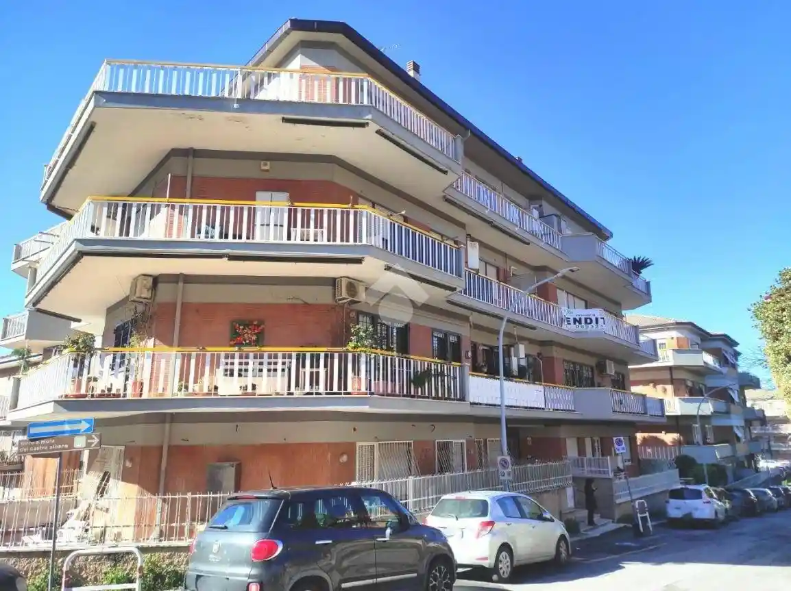 Appartamento in vendita a Albano Laziale