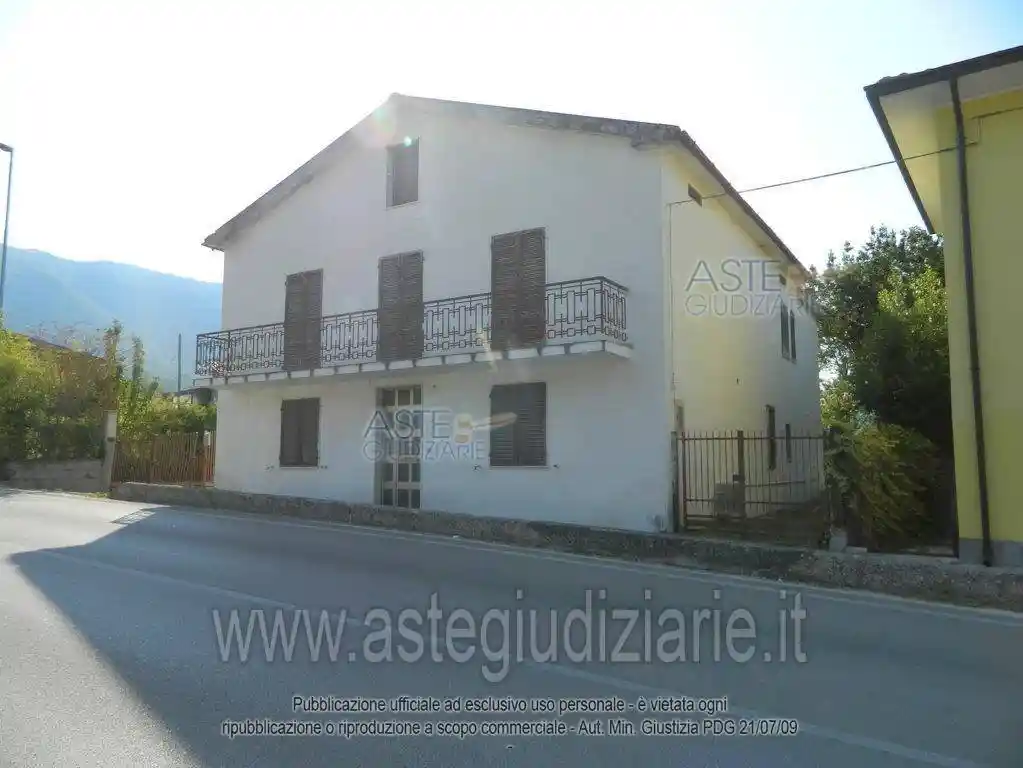 Appartamento in vendita a Civitella del Tronto