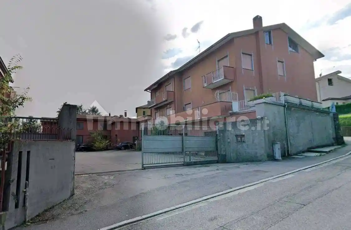 Appartamento in vendita a Casatenovo