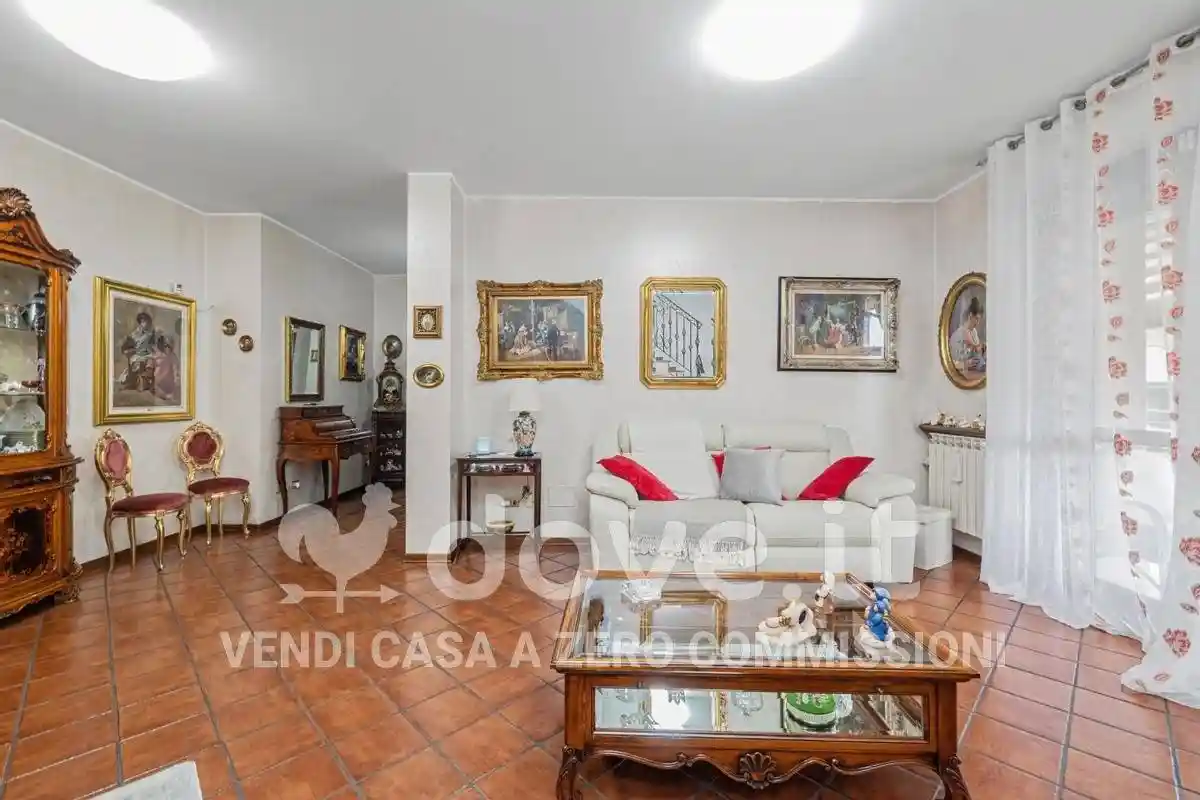 Appartamento in vendita a Limbiate