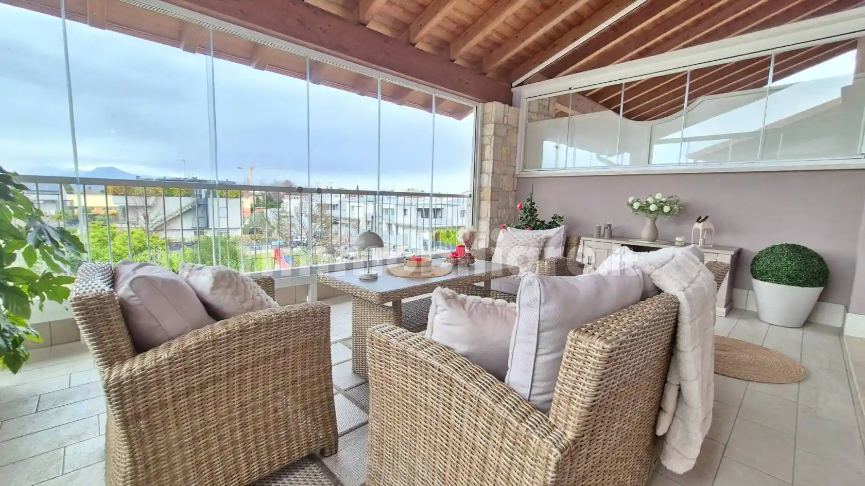 Appartamento in vendita a Peschiera del Garda