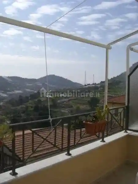 Appartamento in vendita a Vallecrosia